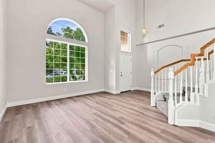 2700 Screech Owl Way, Sacramento, CA 95834 - #2