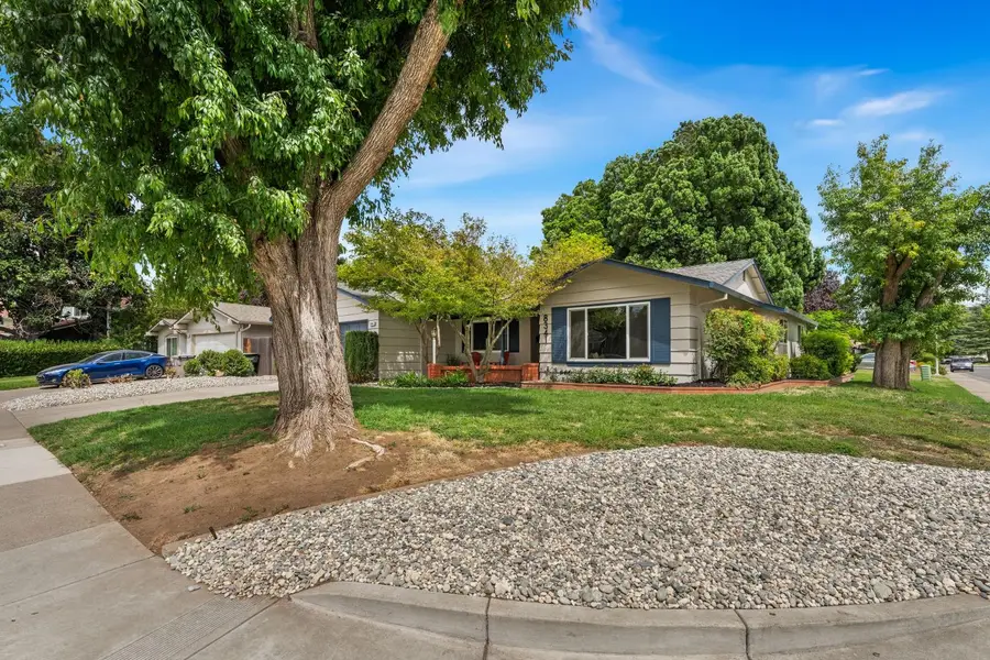 8341 Caribbean Way, Sacramento, CA 95826 - #2