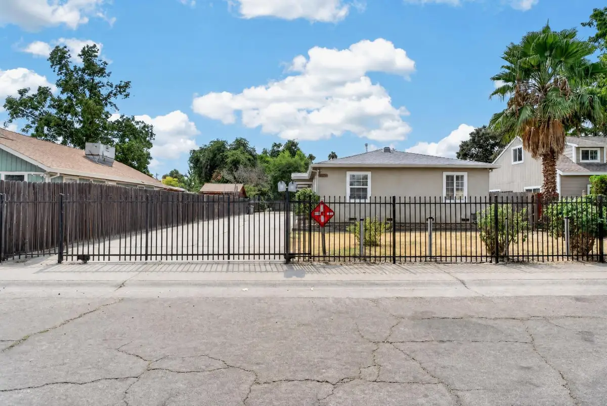 3600 26th, Sacramento, CA 95820 - #1