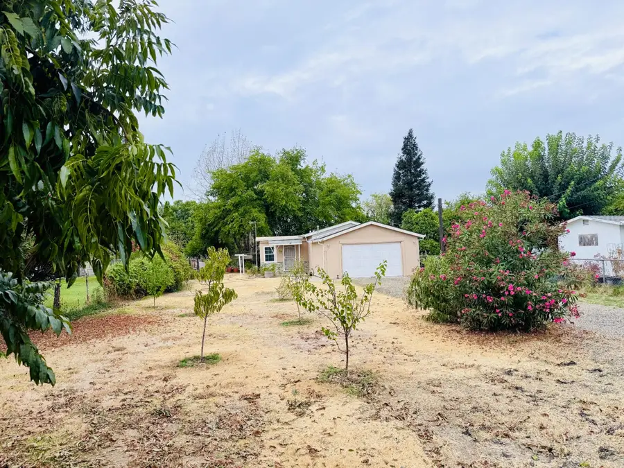 4834 Pacific Avenue, Olivehurst, CA 95961 - #3