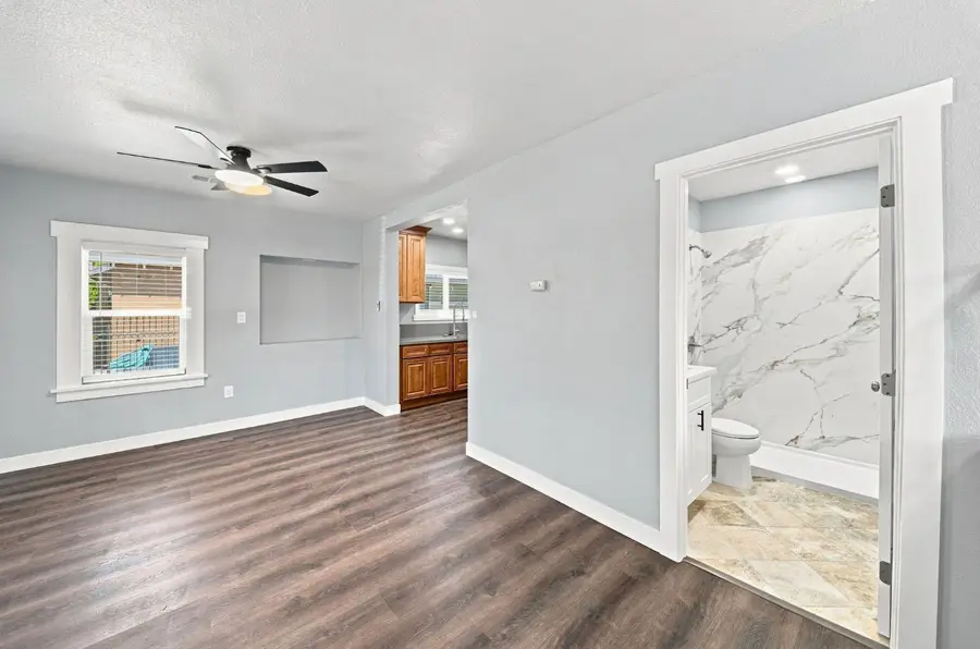 325 Ash Street, Modesto, CA 95351 - #3