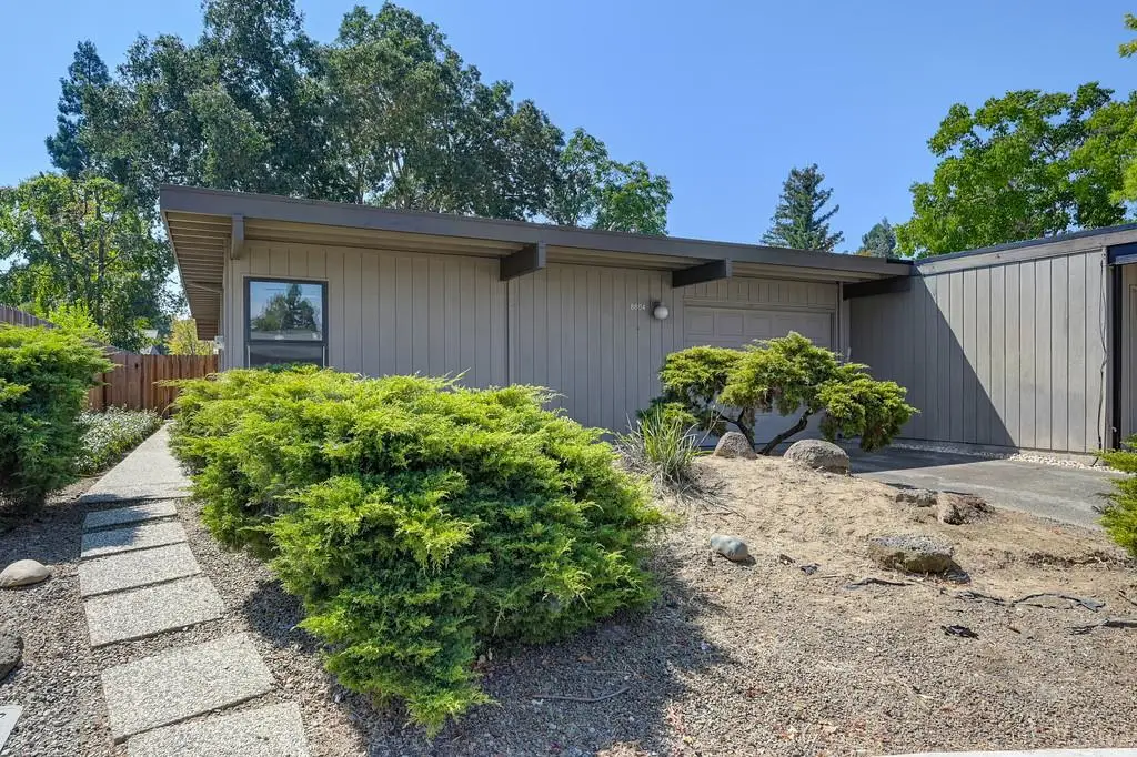 8804 On Court, Elk Grove, CA 95624 - #1
