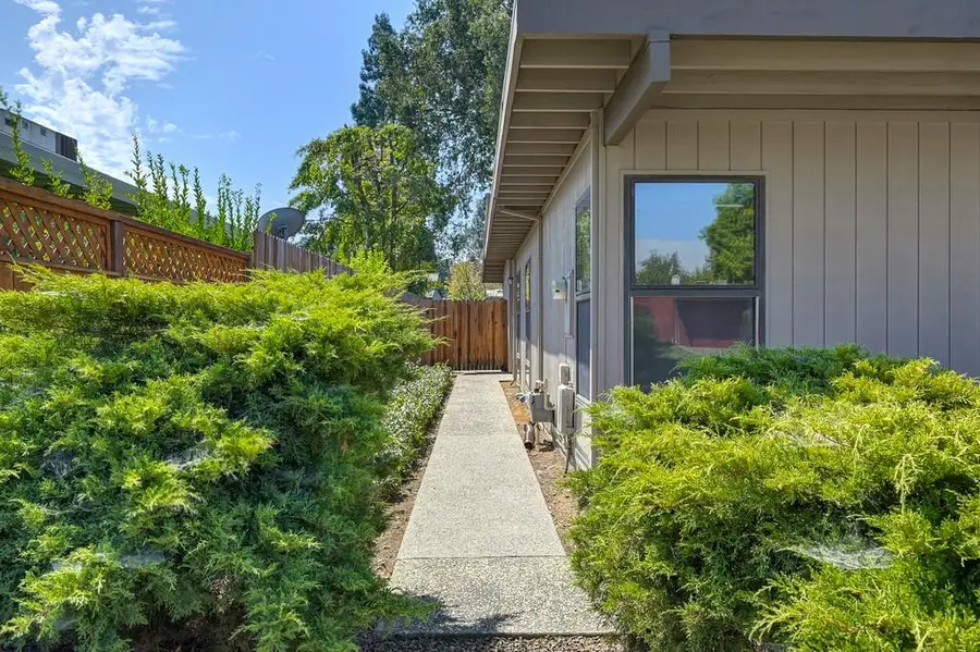 8804 On Court, Elk Grove, CA 95624 - #2