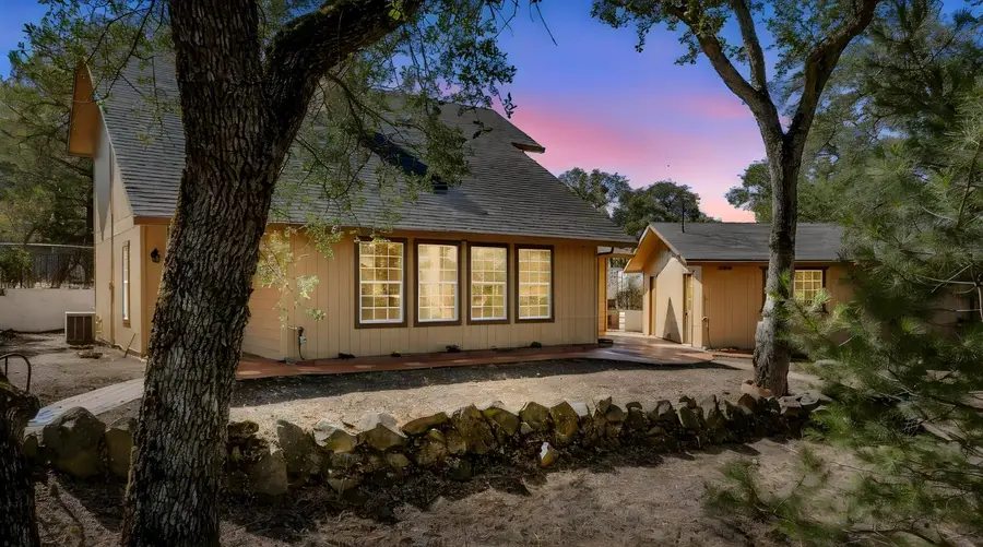 8010 Hedgepeth Road, Valley Springs, CA 95252 - #2