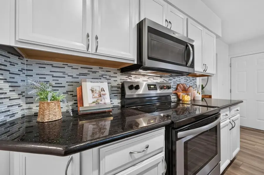 1428 Gladstone Drive, Sacramento, CA 95864 - #3
