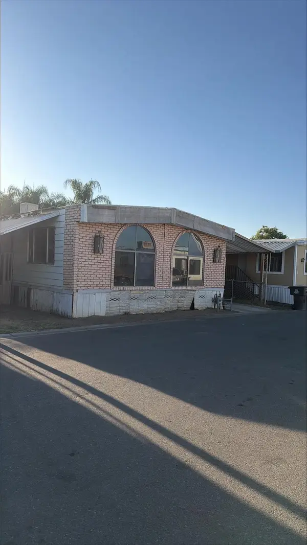 801 Schipper St #10, Bakersfield, CA 93203