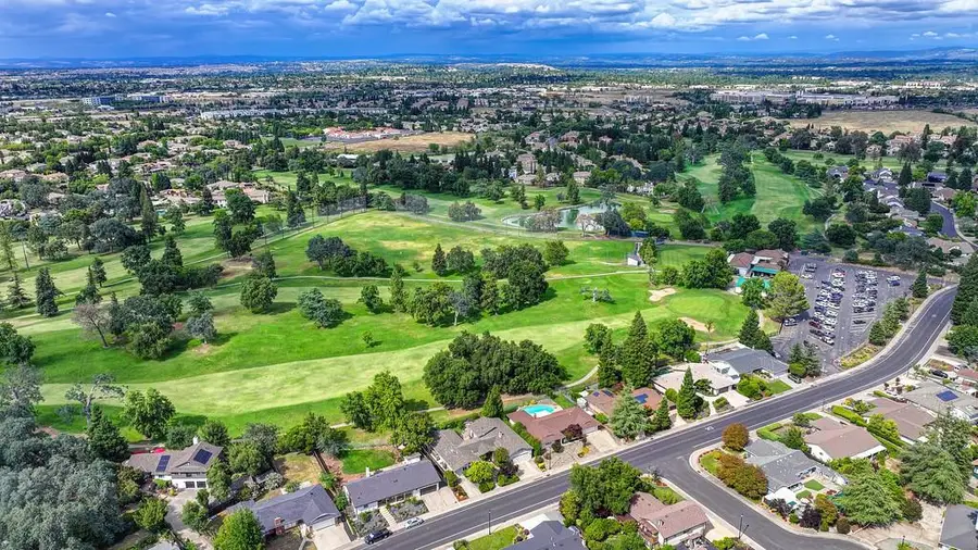 325 Diamond Oaks Road, Roseville, CA 95678 - #3