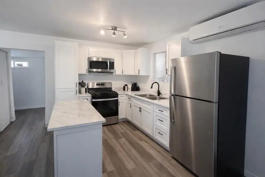 1626 Larkin Avenue, Modesto, CA 95354 - #3