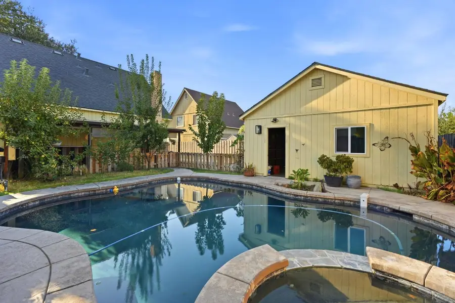 1820 Chesapeake Avenue, Modesto, CA 95358 - #3
