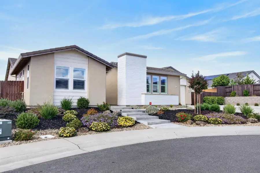 124 Basile Court, Lincoln, CA 95648 - #3