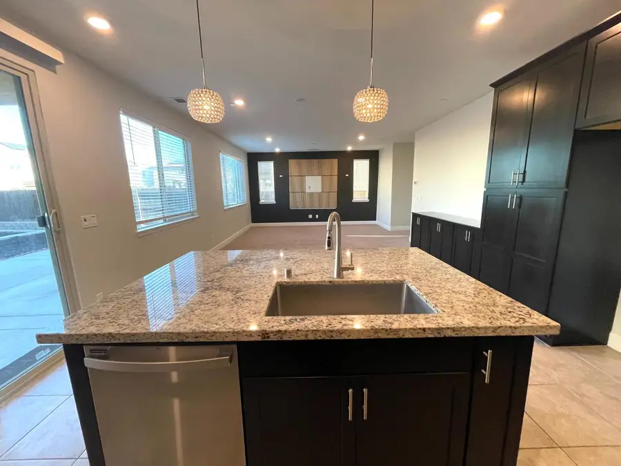 10504 Waltz Way, Elk Grove, CA 95757 - #3
