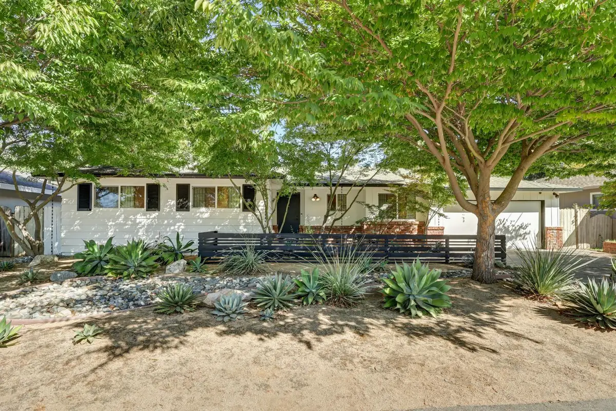 5615 Surf Way, Sacramento, CA 95822 - #1
