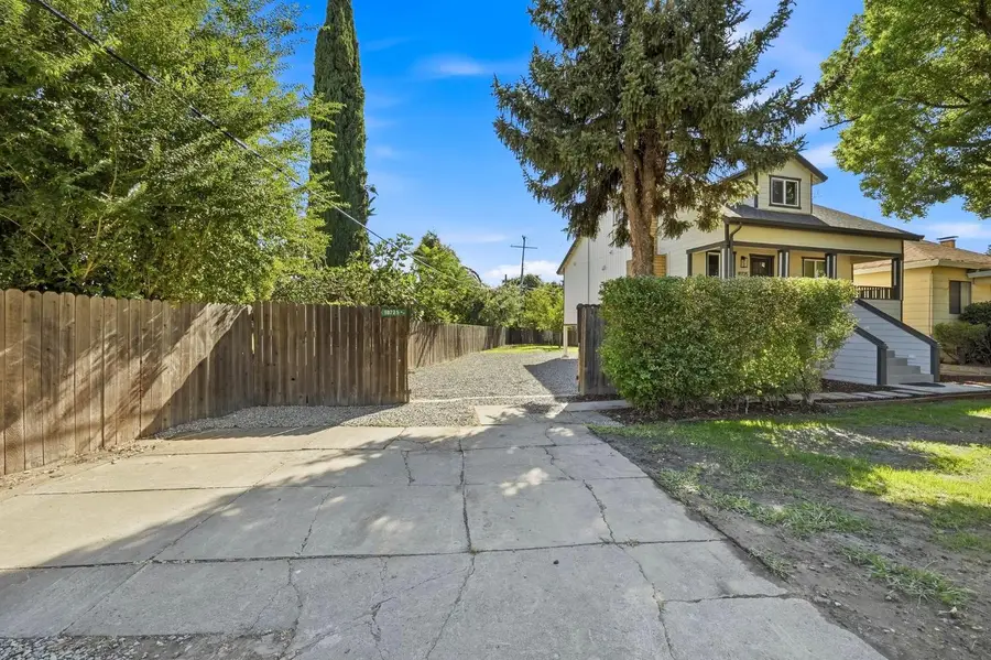10725 2nd, Hood, CA 95639 - #2