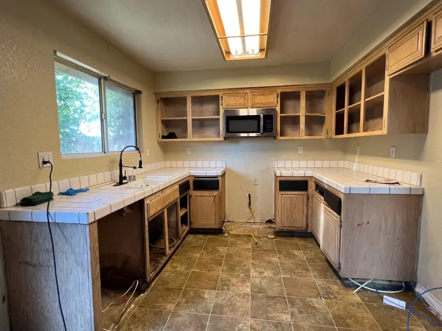 8273 Bull Mountain Circle, Elk Grove, CA 95758 - #2