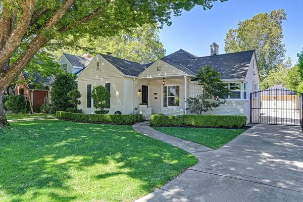 2732 14th St, Sacramento, CA 95818