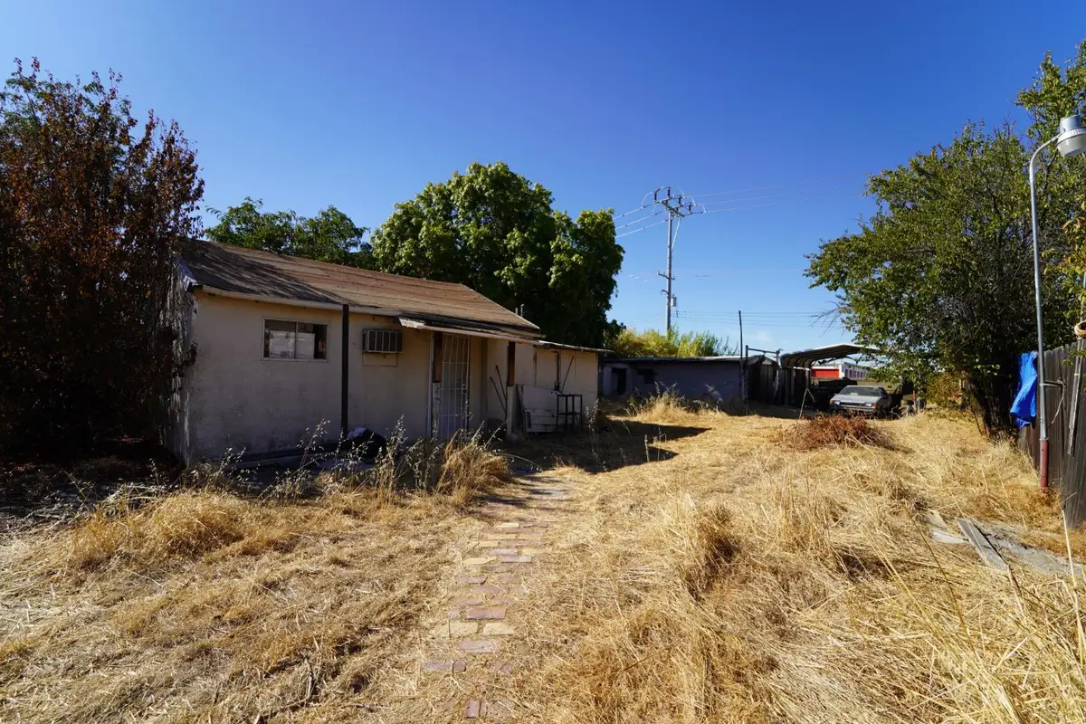 6331 Requa Way, Sacramento, CA 95823 - #1
