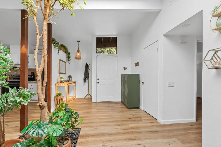 2 Paddle Court, Sacramento, CA 95833 - #3