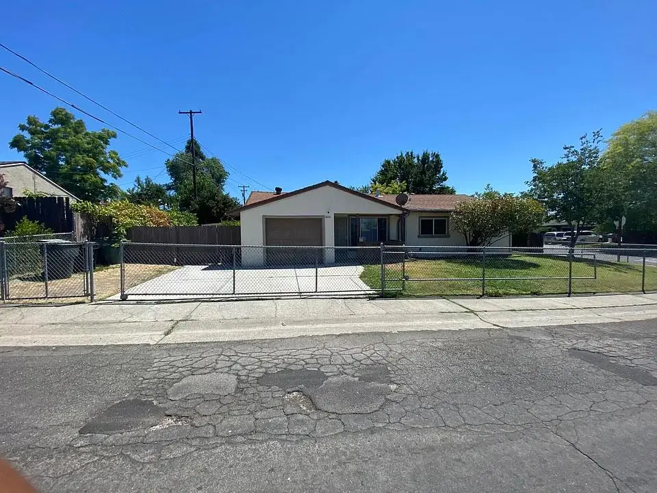6010 Gay Way, North Highlands, CA 95660 - #1