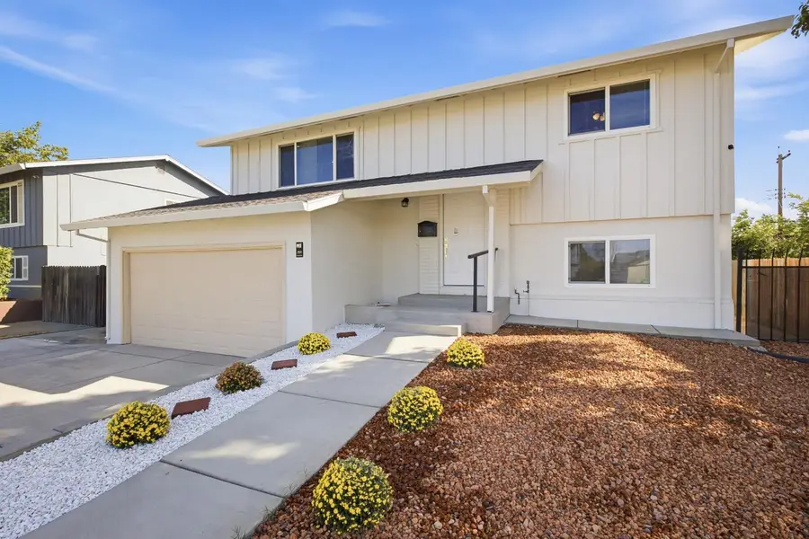 10437 Reymouth Avenue, Rancho Cordova, CA 95670 - #2