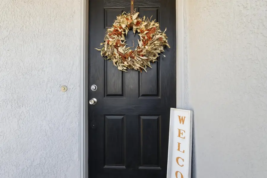 5201 Laguna Oaks Drive #14, Elk Grove, CA 95758 - #2