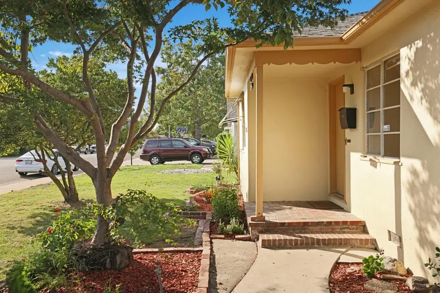 1325 Holly Drive, Lodi, CA 95242 - #3