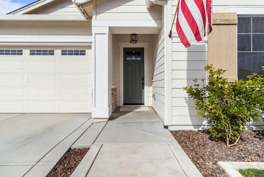 1041 Wadsworth Drive, Roseville, CA 95747 - #2