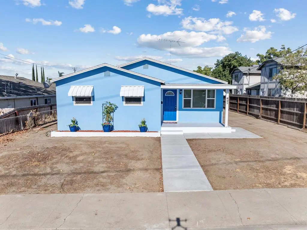 621 Davitt Avenue, Oakdale, CA 95361 - #1