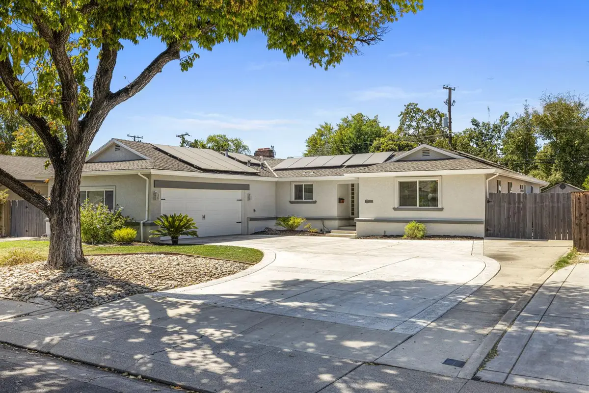 6959 N Pershing Avenue, Stockton, CA 95207 - #1
