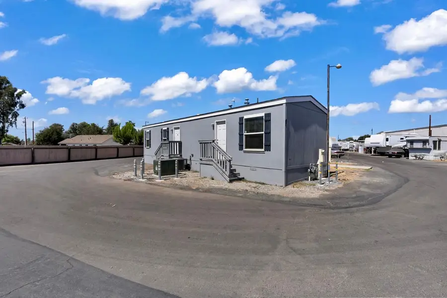 1719 W Olive Avenue #47, Fresno, CA 93728 - #2