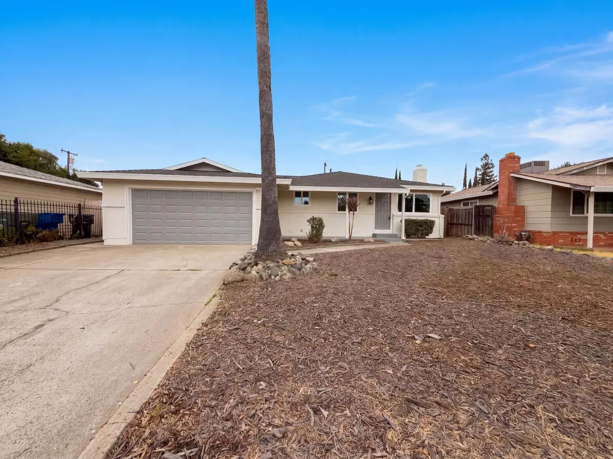 7550 Tamoshanter Way, Sacramento, CA 95822 - #1