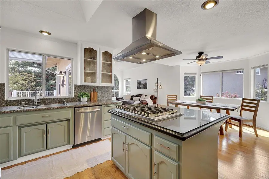 2746 Carnelian Circle, El Dorado Hills, CA 95762 - #3