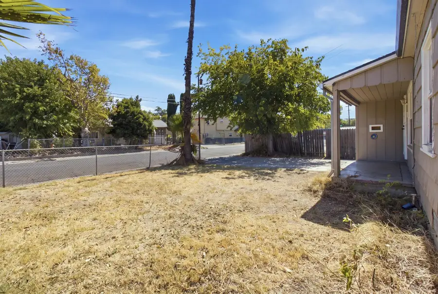 2040 Verano Street, Sacramento, CA 95838 - #3
