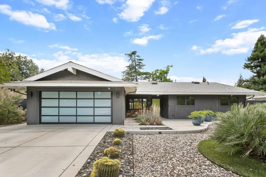 607 Eisenhower Street, Davis, CA 95616 - #3