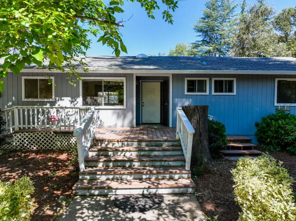 10640 Devonshire Circle, Penn Valley, CA 95946