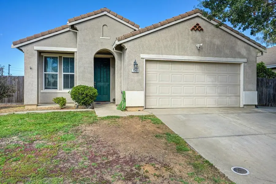 7340 Del Prado Court, Sacramento, CA 95828 - #3