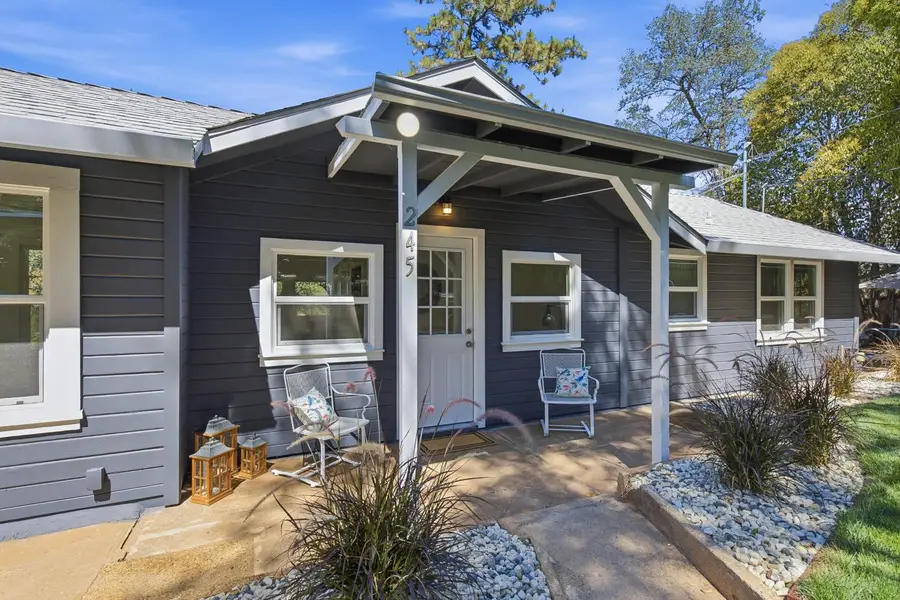 245 Greenfield Avenue, Auburn, CA 95603 - #2