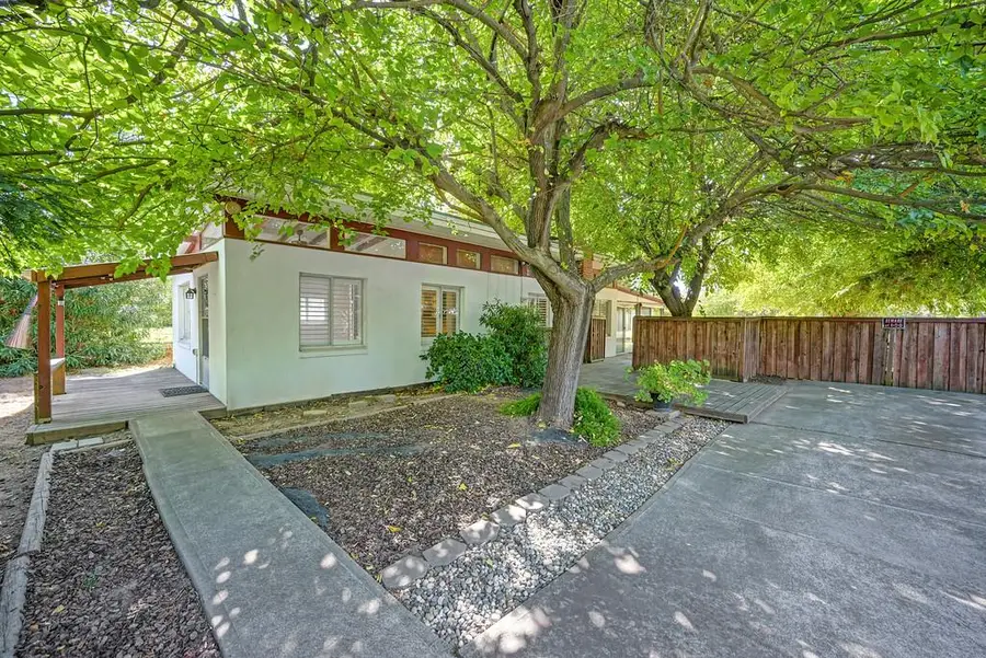 3810 Edison Avenue, Sacramento, CA 95821 - #2