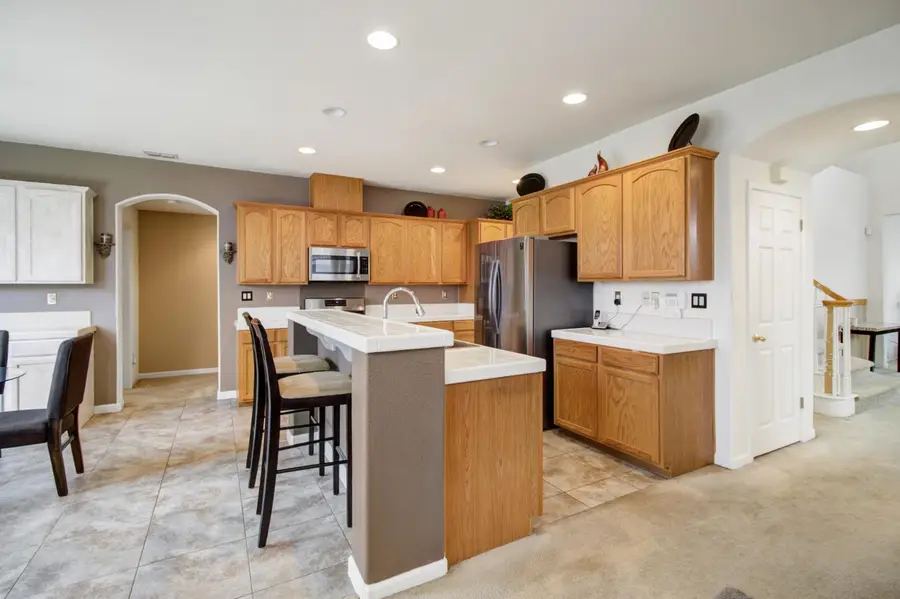 121 Alcantar Circle, Sacramento, CA 95834 - #2