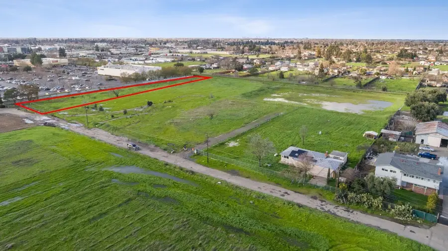 7711 Lenhart Road, Sacramento, CA 95828 - #3