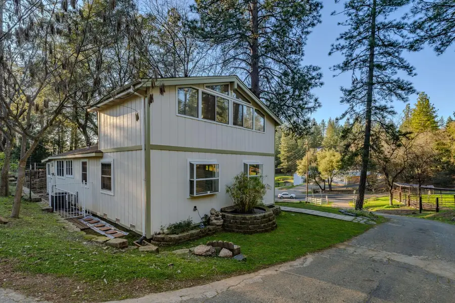 17630 Ridge Road, Pine Grove, CA 95665 - #2
