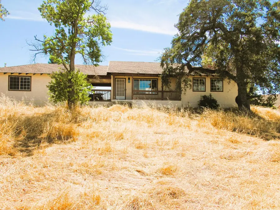 3390 Flint Trail, Ione, CA 95640 - #3
