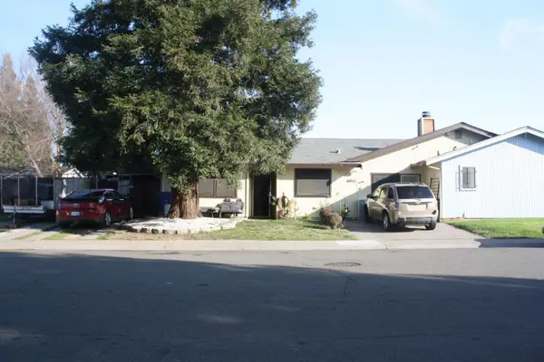6935 Bridle Trail Way, Sacramento, CA 95828