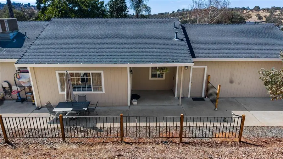4155 Schuman Court, Valley Springs, CA 95252 - #2