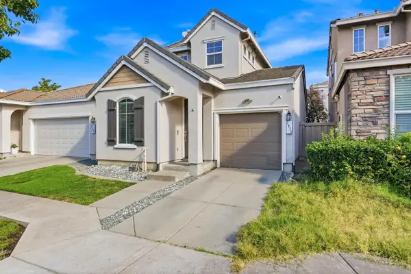 2875 Tourbrook Way, Sacramento, CA 95833