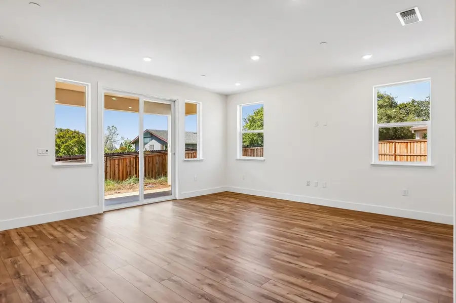 2330 Briar Meadow Circle, Auburn, CA 95603 - #2