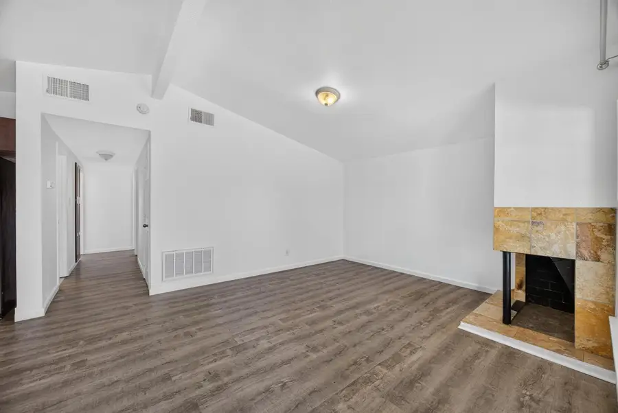5744 39th Street, Sacramento, CA 95824 - #2