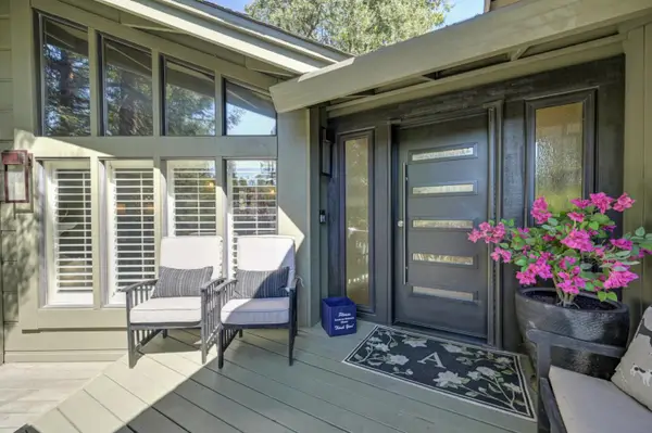 24 Quail Point Place, Carmichael, CA 95608