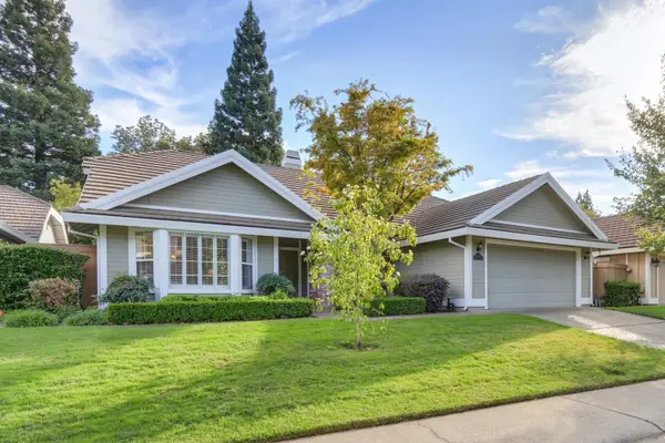 11374 New England Place, Gold River, CA 95670