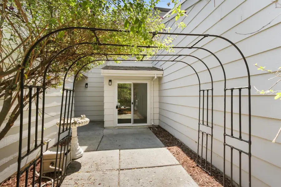 1842 Renoir Avenue, Davis, CA 95618 - #2