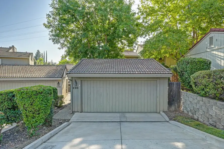 490 Crestridge Lane, Folsom, CA 95630 - #2